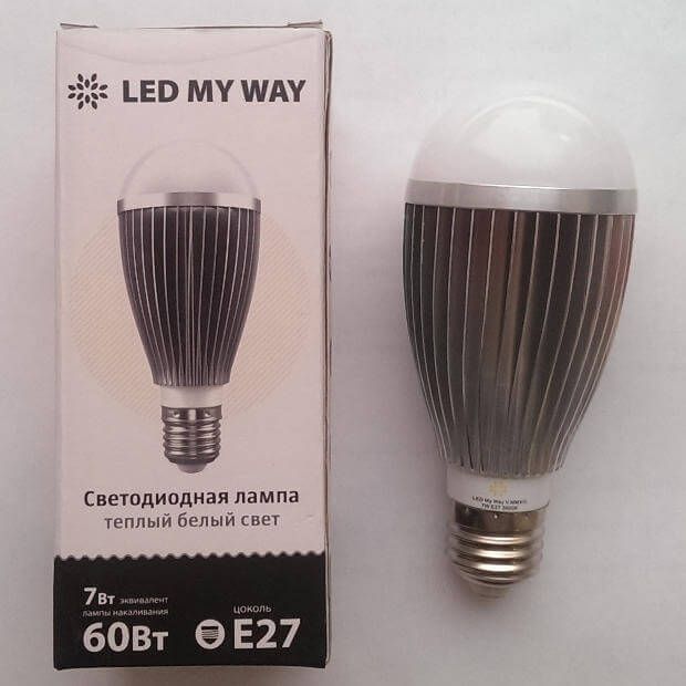 Светильник для растений на прищепке ЭРА FITO-20W-АLED красно-синего спектра 12 Вт